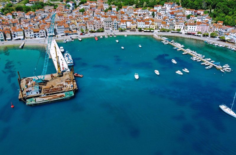 Otok Krk - otok-krk.org - Započeli radovi  na 2. fazi projekta Dogradnja luke Baška