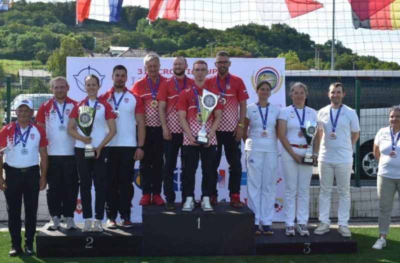 Otok Krk - otok-krk.org - Tri natjecatelja, četiri medalje – još jedan vikend za pamćenje za Športski streljački klub DUB