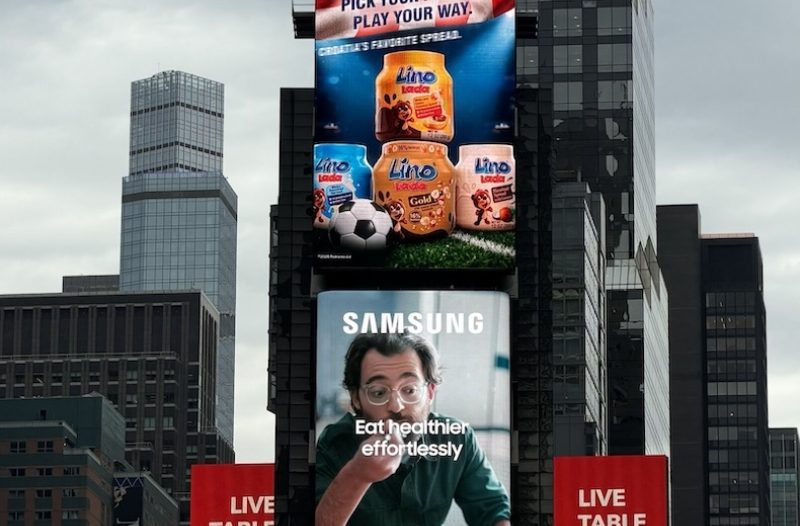 Otok Krk - otok-krk.org - Navijačka Lino Lada među globalnim brendovima na Times Squareu